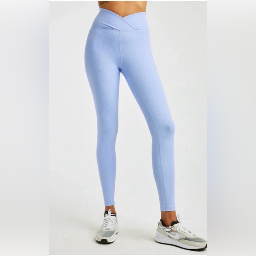 Year of Ours Baby Blue Ribbed Veronica Legging + Free Matching Top!